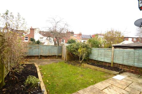 8 Beauchamp Road 2023 (14).JPG