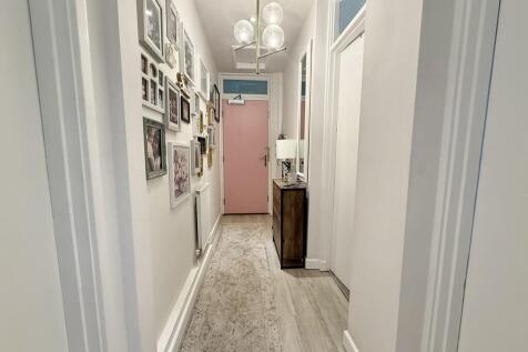 TOLETTOWNLANEBATH...