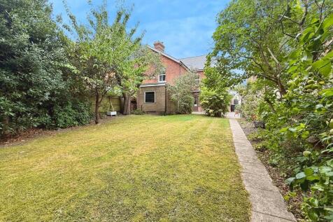 user_edited_photo...