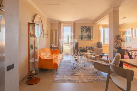 Interno