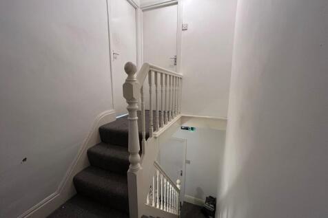 Picton Road, L15 photo 3