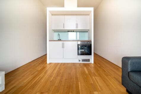 804 Abito kitchen.jpg