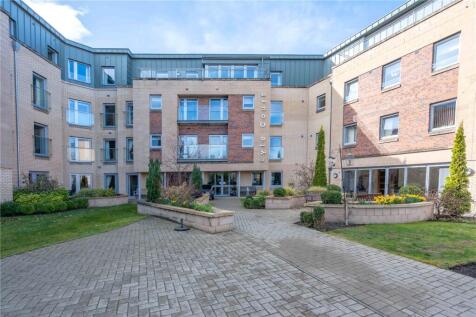 8 Lyle Court 27