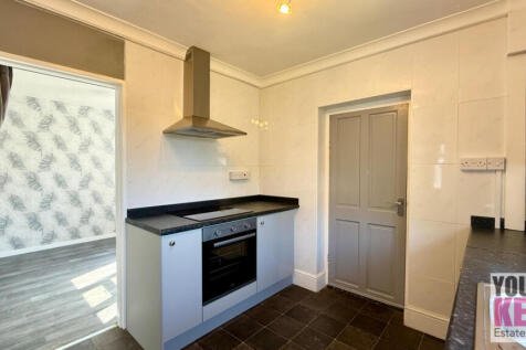 Hythe Estate Agents - Your Key Move. Free property