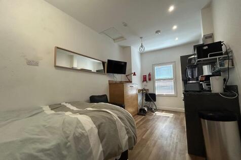 WhatsApp Image 2025-