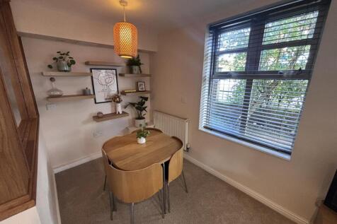 Central Road, West Didsbury, Manchester photo 4