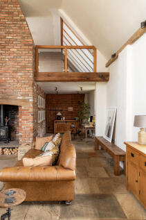 282688 - Ginmill Barn 31.jpg