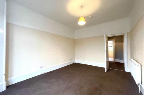 Lochleven Road, Battlefield, Glasgow, G42 photo 3