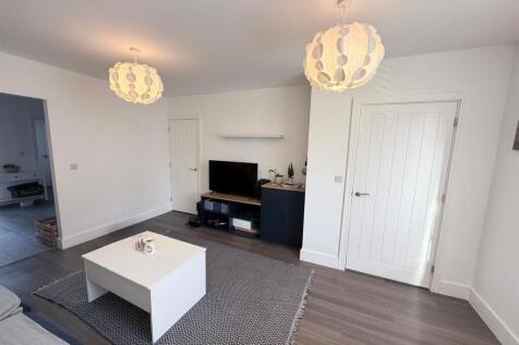 WhatsApp Image 2025-12-11 at 13.04.34.jpeg