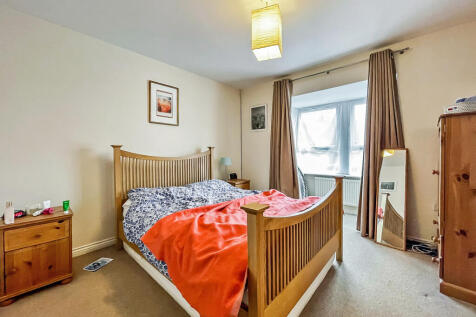 Celsus Grove, Swindon, Wilts photo 4