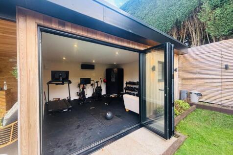 Gym/Garden Room