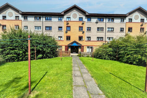 Rear courts