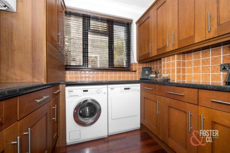 Surrenden Crescent, 58-026.JPG