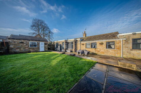 Bradford, BD7 - property photo