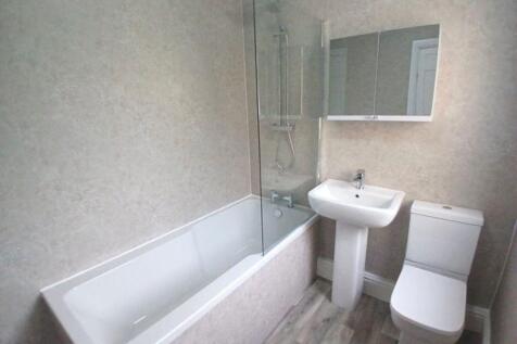 31 St Andrews Street, Barrow photo 3