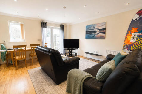 John Saint Quinton Close, Stoke Gifford photo 2
