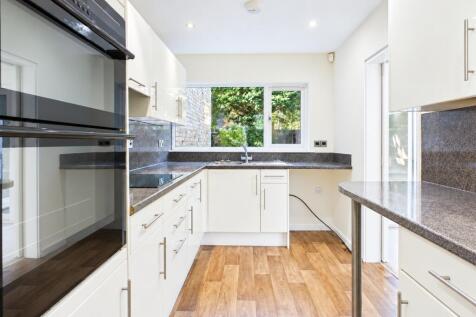 Marsham Lane, Gerrards Cross, Buckinghamshire, SL9 photo 3