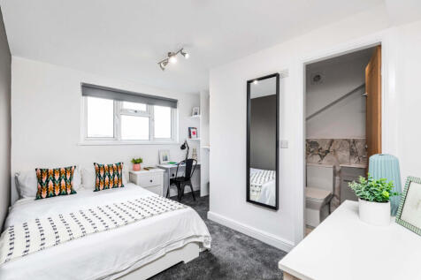 Burley Lodge Road, Leeds photo 3