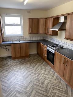 Hanford Avenue - 3 Bed Unfurnished House photo 4
