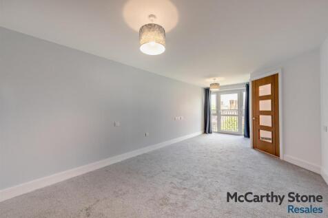 8696125-interior01-800.jpg