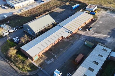 Light Industrial to rent Image 9