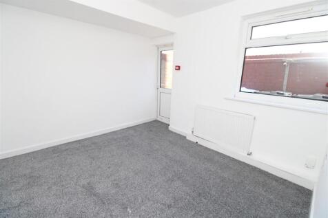 Flat 2, 6 Cheltenham Road, Blackpool photo 5