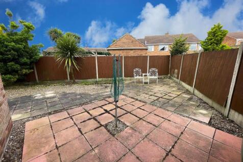 7 Lingcroft Close Rear Garden