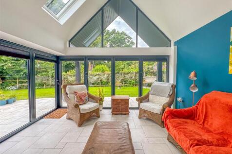 Oswald Hall Cottage - Image-32.jpg