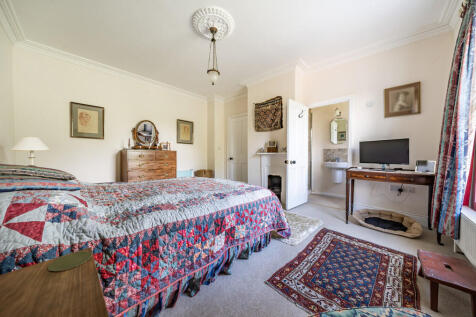 1332251-19-689234...