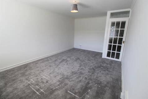 Hillcrest, BALDOCK photo 4