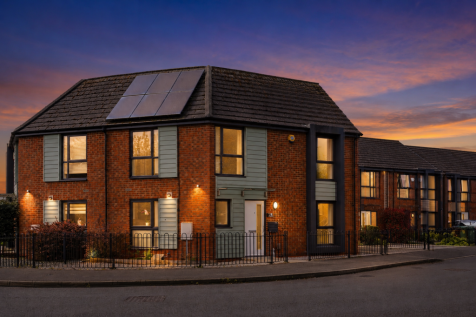 Nottingham, NG6 - property photo