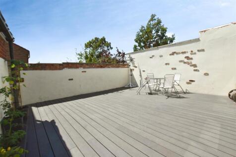c849ffb3-garden.JPG