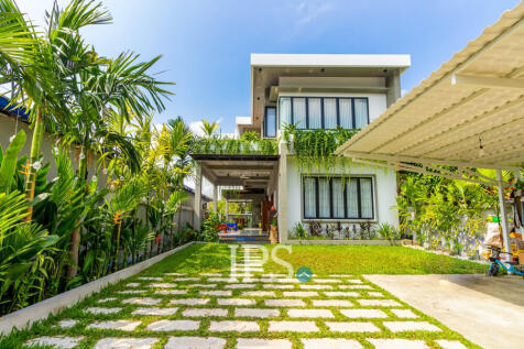3 Bedroom Villa For Sale - Sala Kamreuk, Siem Reap