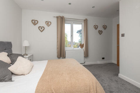 41 - 10 Bradfield...