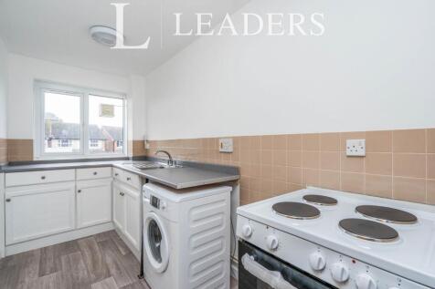 Elderfield Close, Emsworth, Hampshire, PO10 photo 3