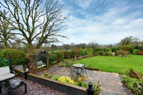 14 Grasmere Drive-14.jpg