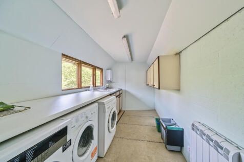 1289492-53-682ce8...