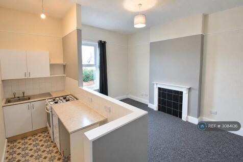 Living Room/Kitchen