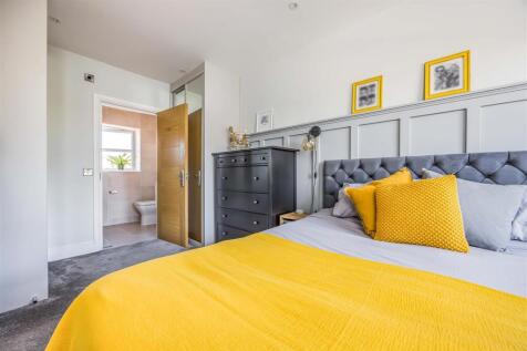 3 Dunkirk Rise, Southbourne-Small-PorticoMarketing