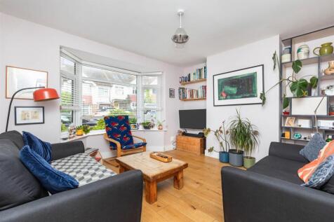 Hertford Road-7.jpg