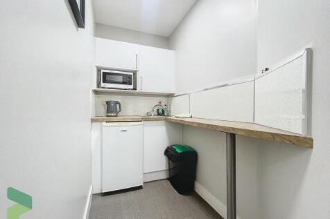 Communal Kitchene...