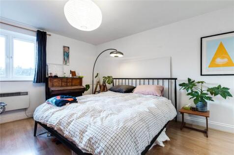 Hamilton Mews, London, SW18 photo 4