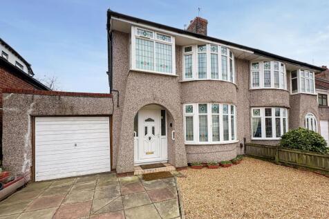 Liverpool, L17 - property photo