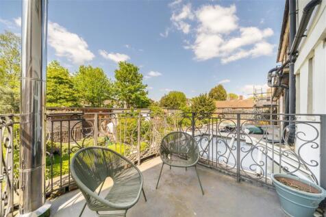 Property Image 11