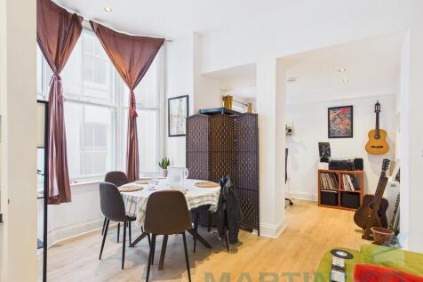 2 Steine Lane, Brighton  photo 4