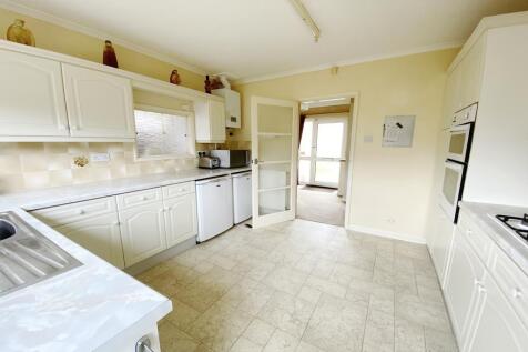 Kitchen/Breakfast Rm