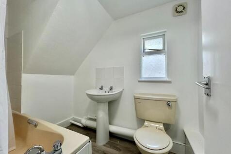 Bathroom.jpeg
