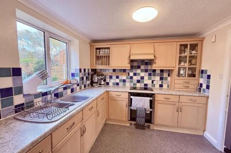 SOUTHFIELD, BALDERTON photo 4