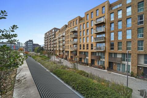 Oxley Square E3
