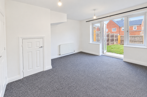 Cotton Way, Coventry photo 5